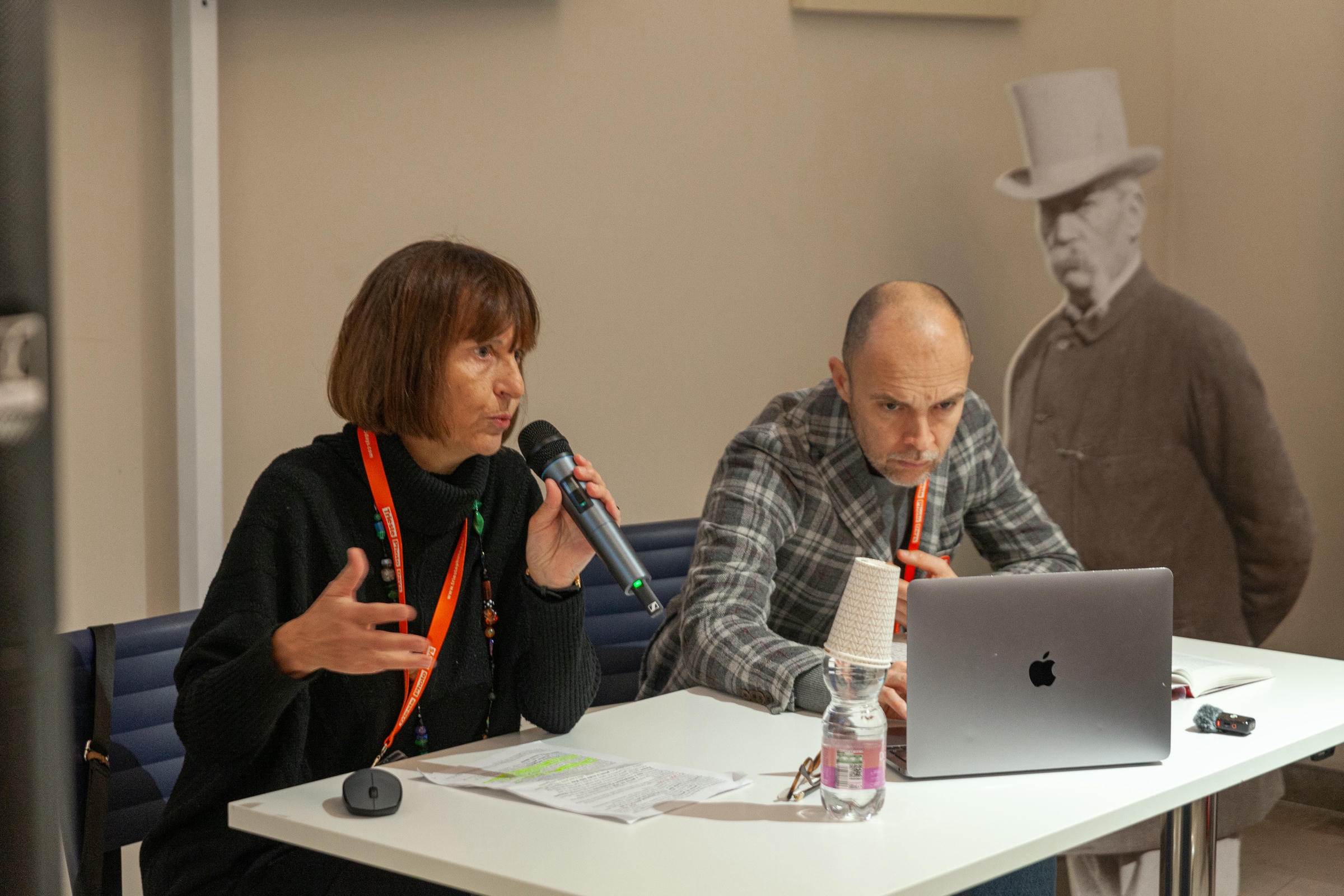 Tracce Di Parole Exhibit Around 38