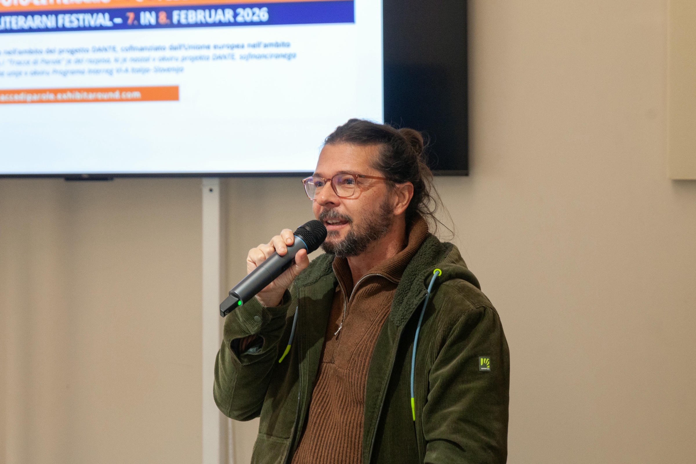 Tracce Di Parole Exhibit Around 41